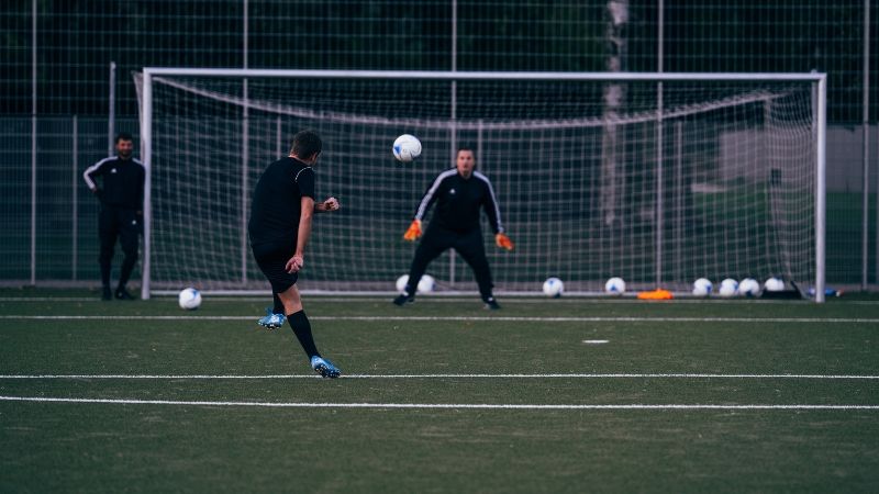 soccer - Sports In Italian - Lingopie