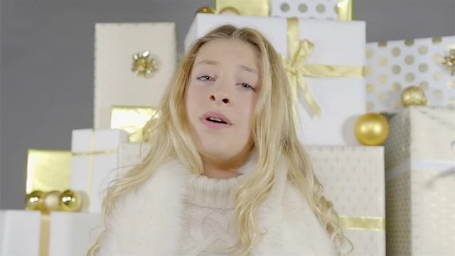 Petit Papa Noël - Gloria