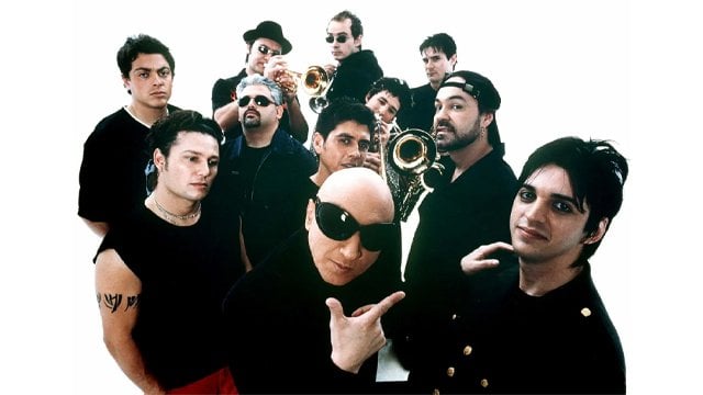 Todos tenemos un amor - La Mosca