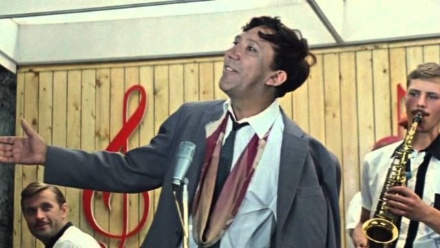 Pesnya Pro Zaycev - Yuri Nikulin